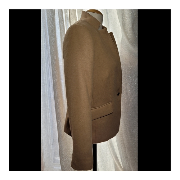 NWOT Banana Republic Camel Blazer - Picture 4 of 14